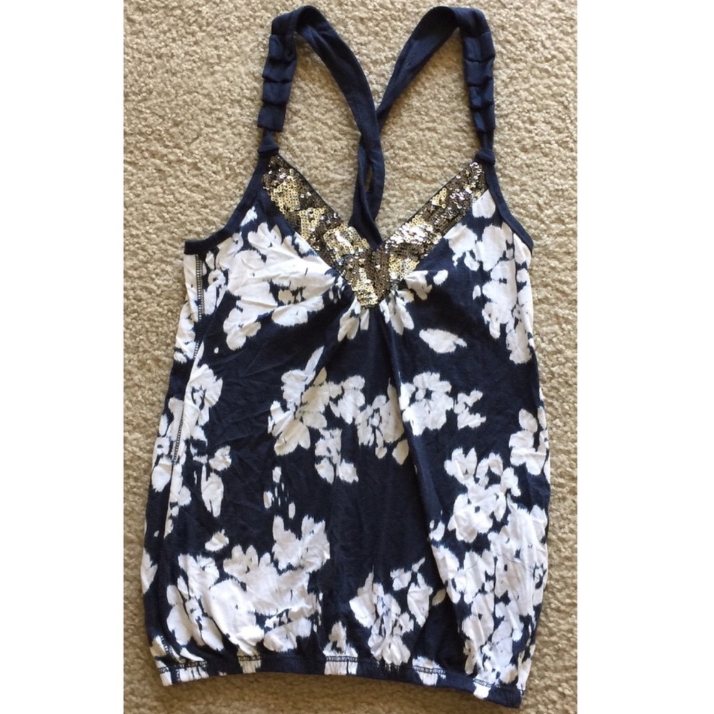 •WINTER SALE• Abercrombie & Fitch Floral Tank